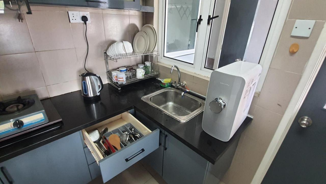 Homestay Jalan Tun Razak Walking Distance Ijn, Hkl, Mrt Station, Kpj, Perkeso, Bernama, Tabung Darah, Istana Budaya Kuala Lumpur Eksteriør bilde