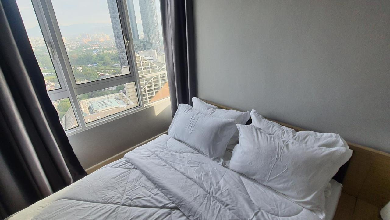 Homestay Jalan Tun Razak Walking Distance Ijn, Hkl, Mrt Station, Kpj, Perkeso, Bernama, Tabung Darah, Istana Budaya Kuala Lumpur Eksteriør bilde